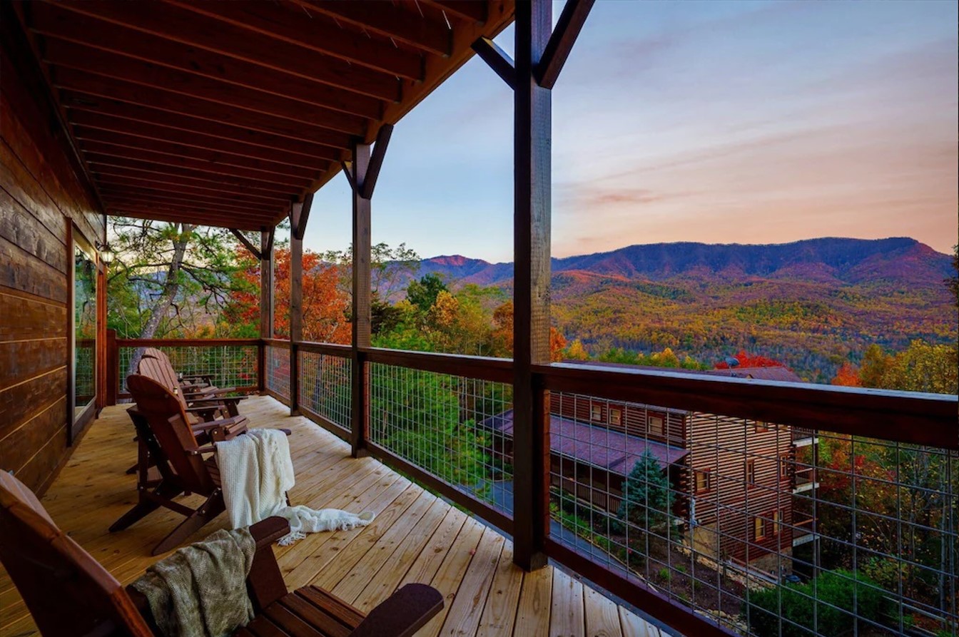 Tennessee-Timber-Homes-Cabin-Rentals-Moonshine-Mountain-29